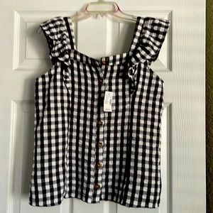 Ruffle shoulder gray and white checkered shirt